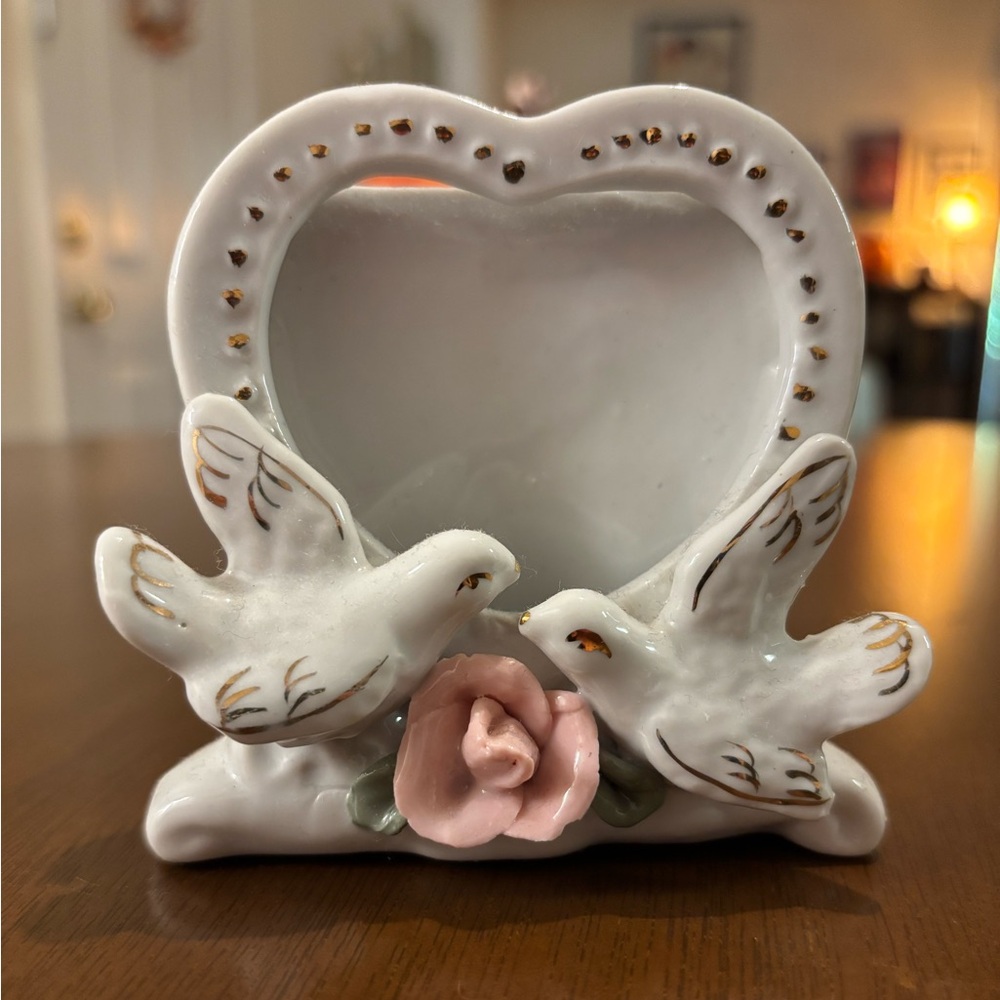 Vintage 1950’s Heart-Shaped Ceramic Photo Frame with Doves
